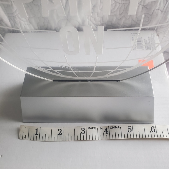 Brand new Color Changing Disco Ball Table Top Light - Picture 10 of 11